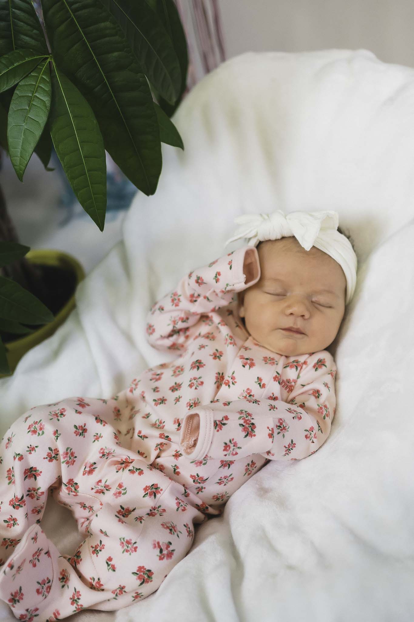 Bouquet De Fleurs Magnetic Footie (Baby Girl)