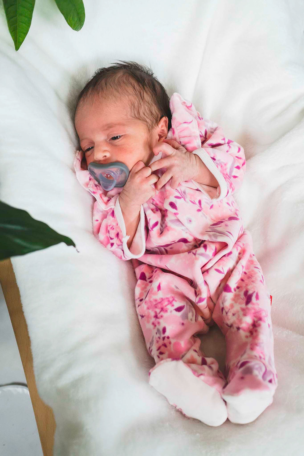 Chloe Velour Magnetic Footie (Baby Girl)