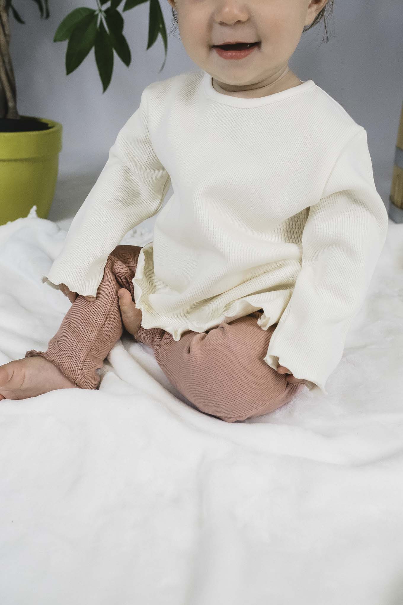 Perla Ruffled Long Sleeve Shirt (Baby Girl)