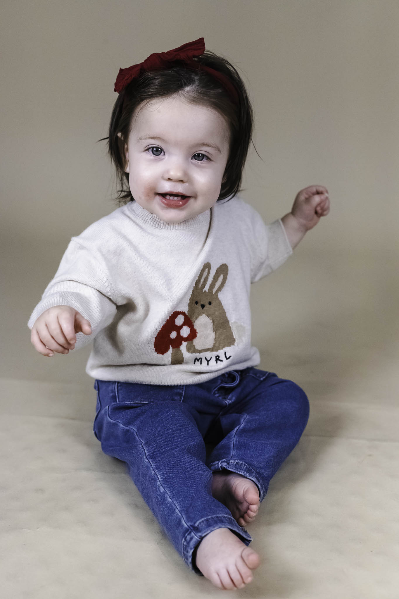 Oat Mushroom Jacquard Sweater (Baby Girl)