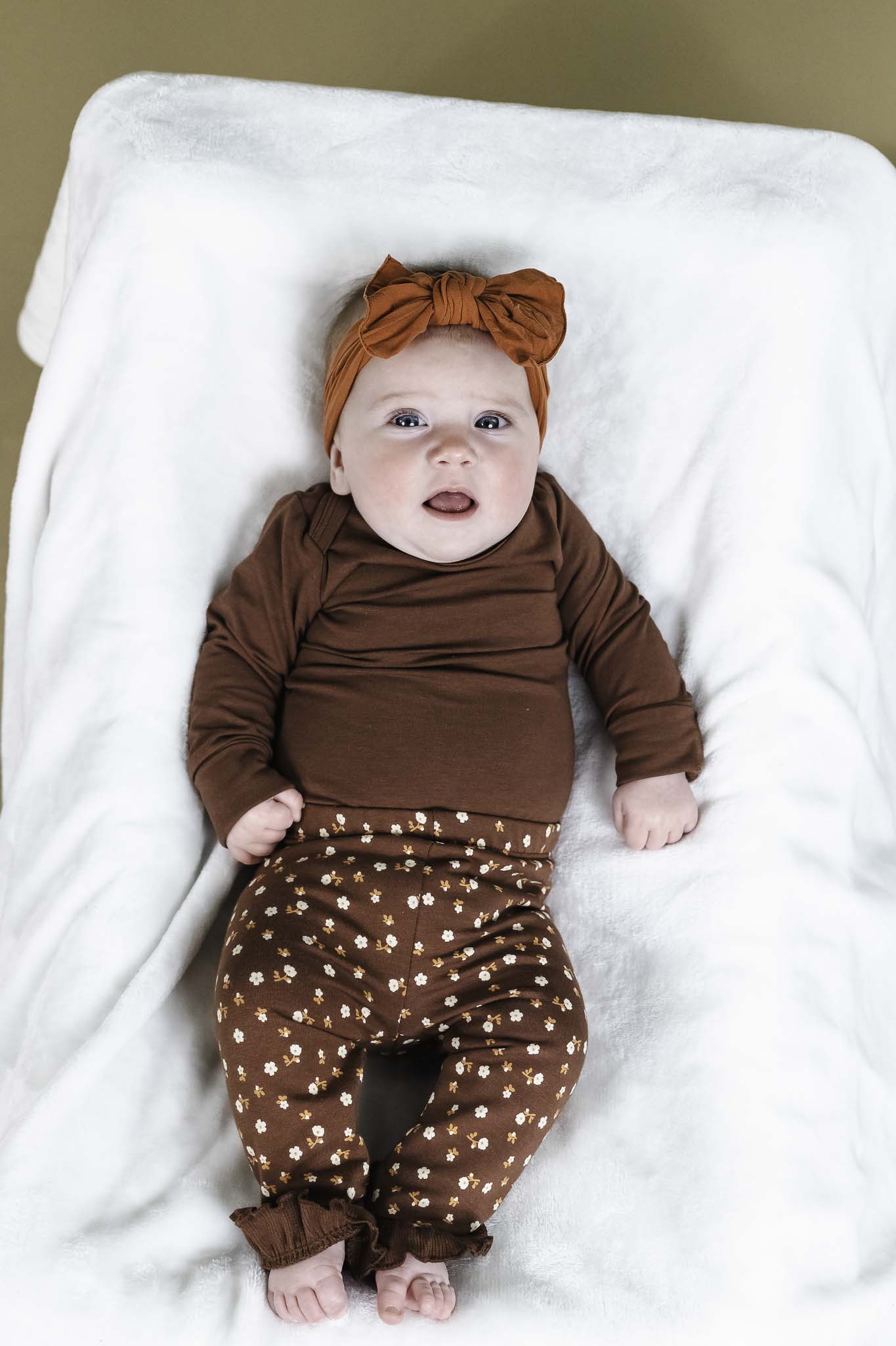 Root Cozy Me Onesie (Baby Girl)