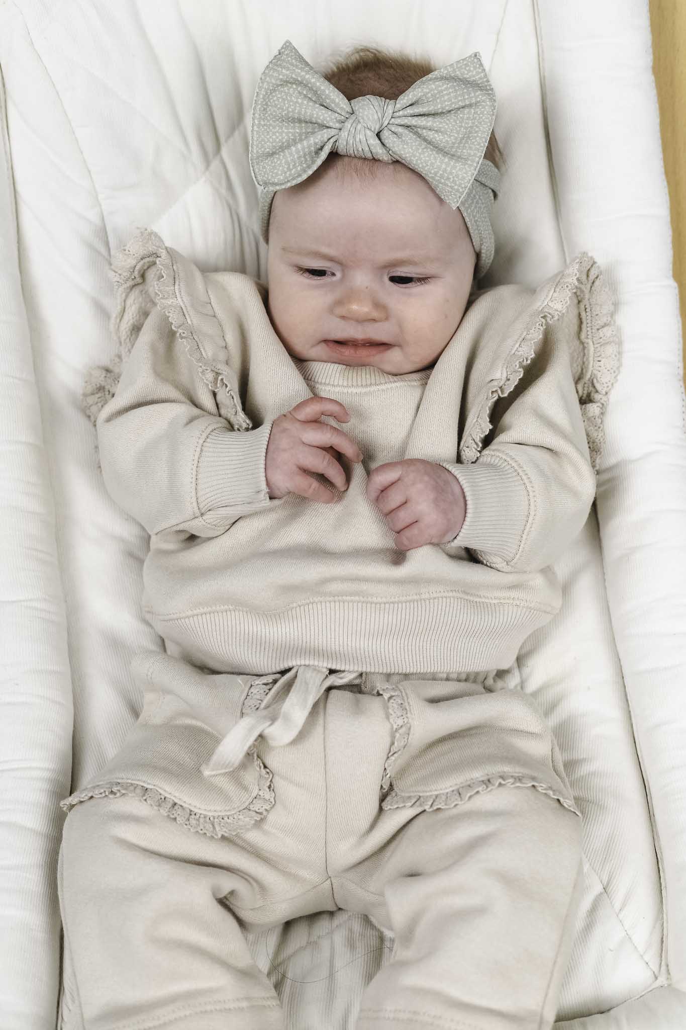 Stone Lace Trim Sweatshirt (Baby Girl)